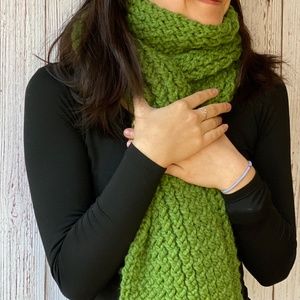 Chunky Scarf Green Grass Long Knitted